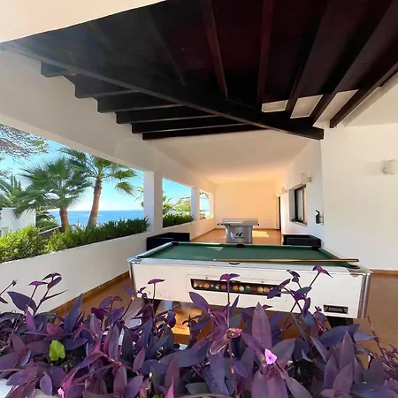 منتجع Club Cala Azul